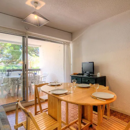 Apartment Port D'attache.8