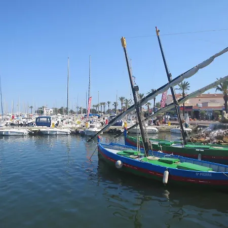 Port D'attache.8