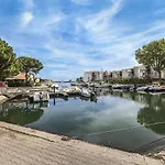 Port D'attache.8 Saint-Cyprien (Pyrenees-Orientales)